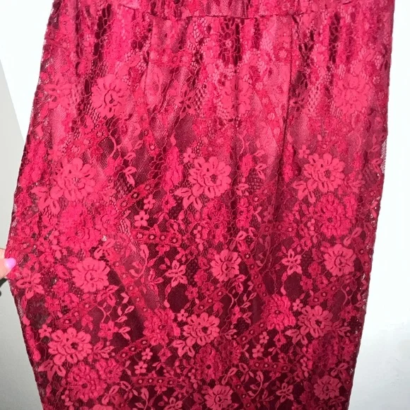 NWT David's Bridal Burgundy Lace Maxi Dress - Picture 4 of 5